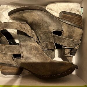 Boots, ankle with side overlapping buckles